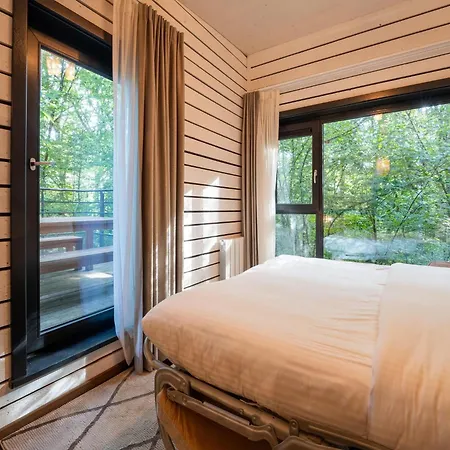 Woodland Serenity Retreat 펜션 Antoing